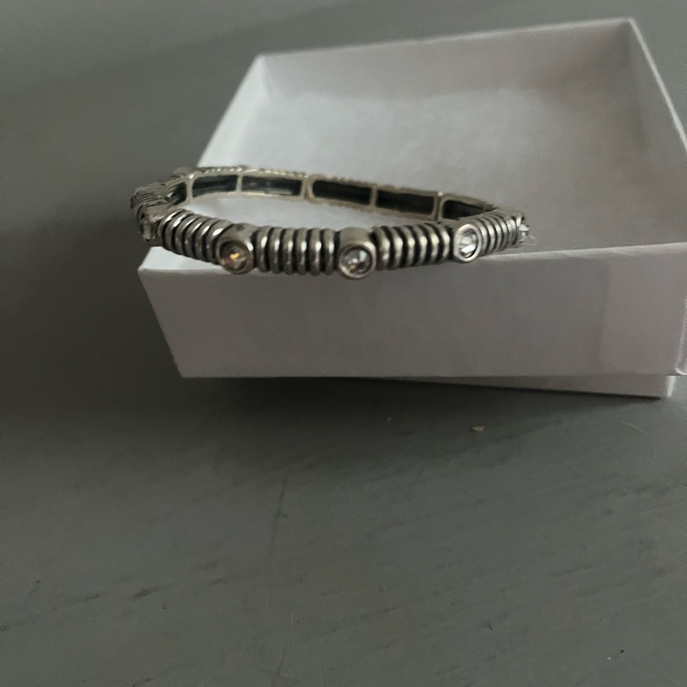 2 fun silver bracelets!! - Picture 4 of 9